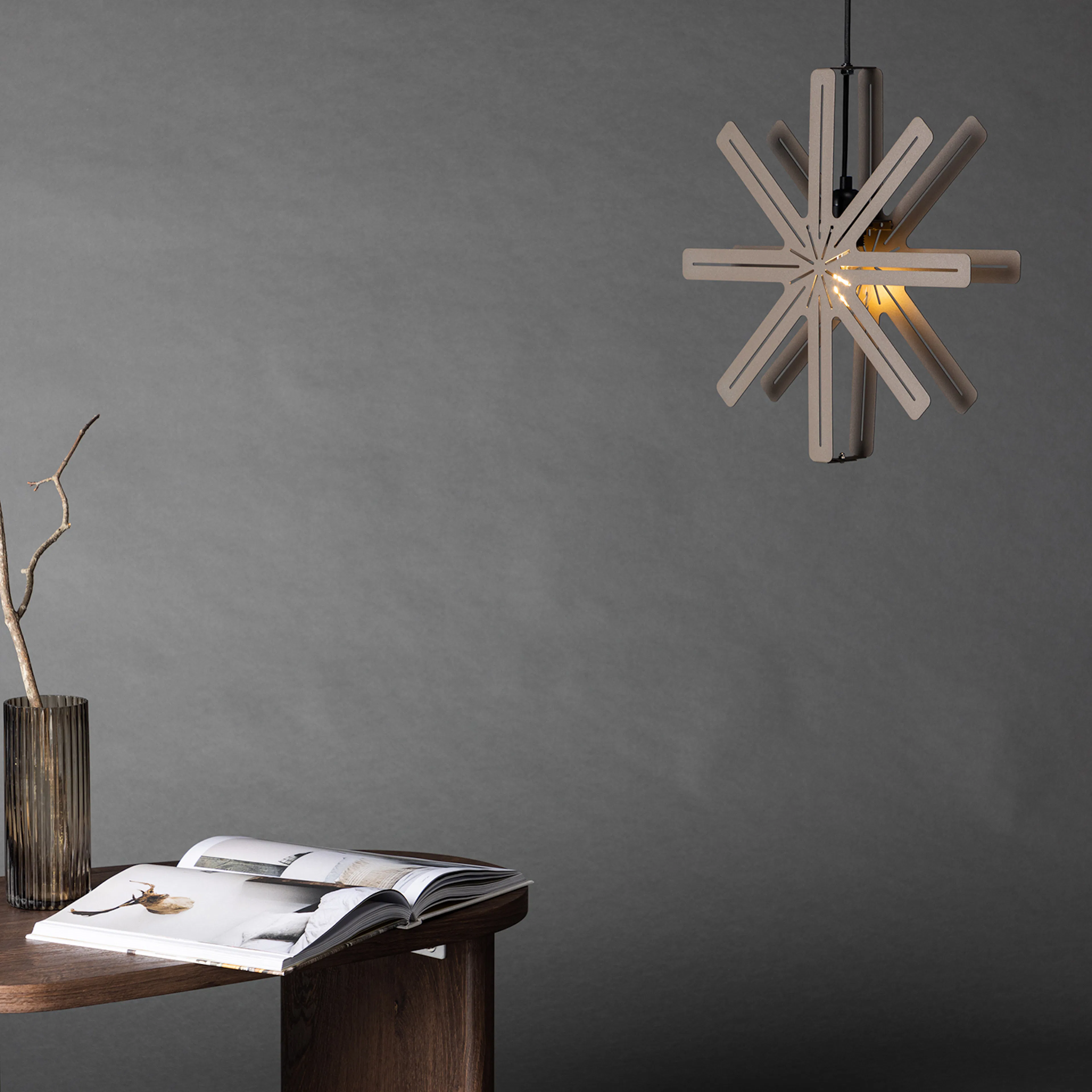 Bordslampa Venture Home Säfsen