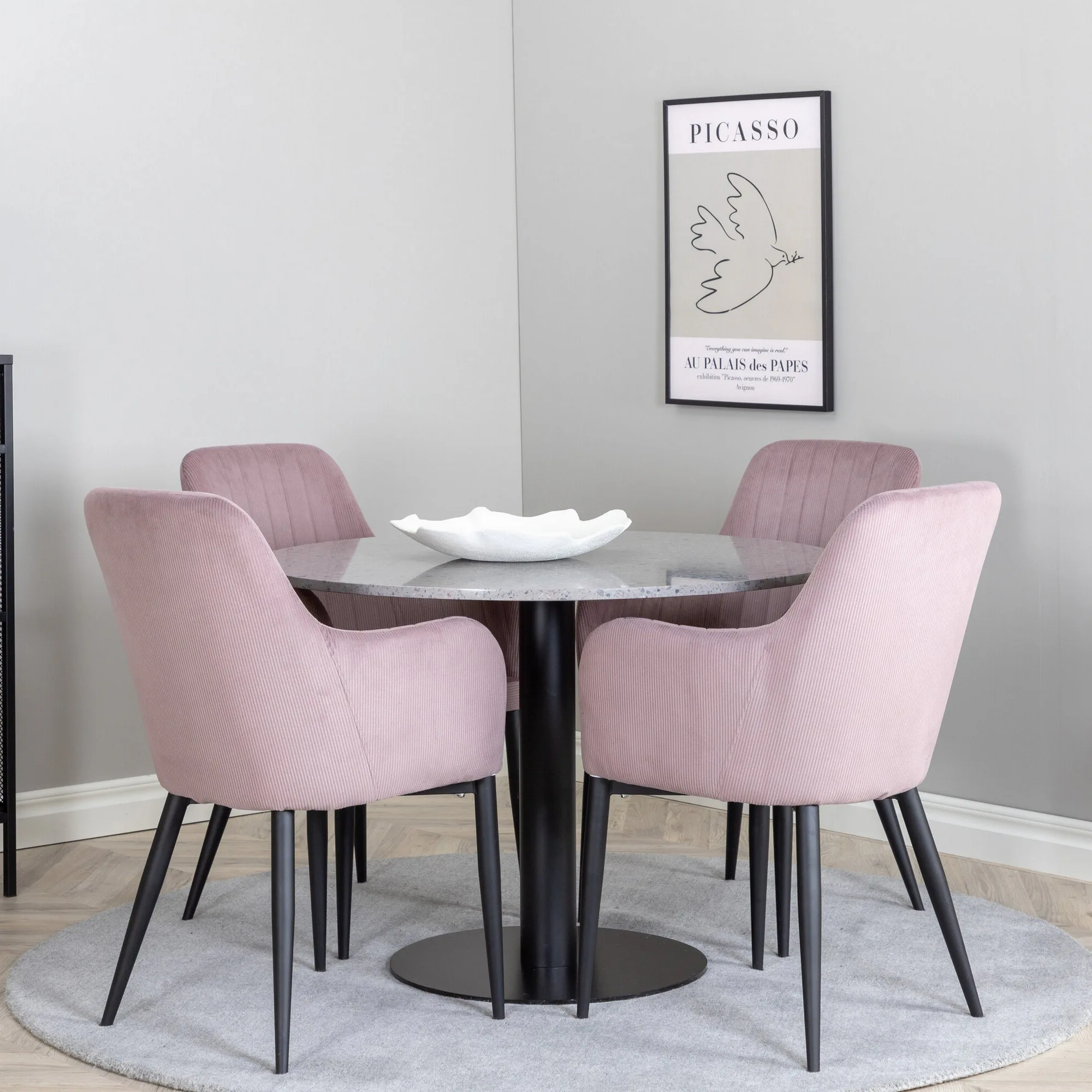 Matgrupp Venture Home Razzia med 4st Comfort Stolar