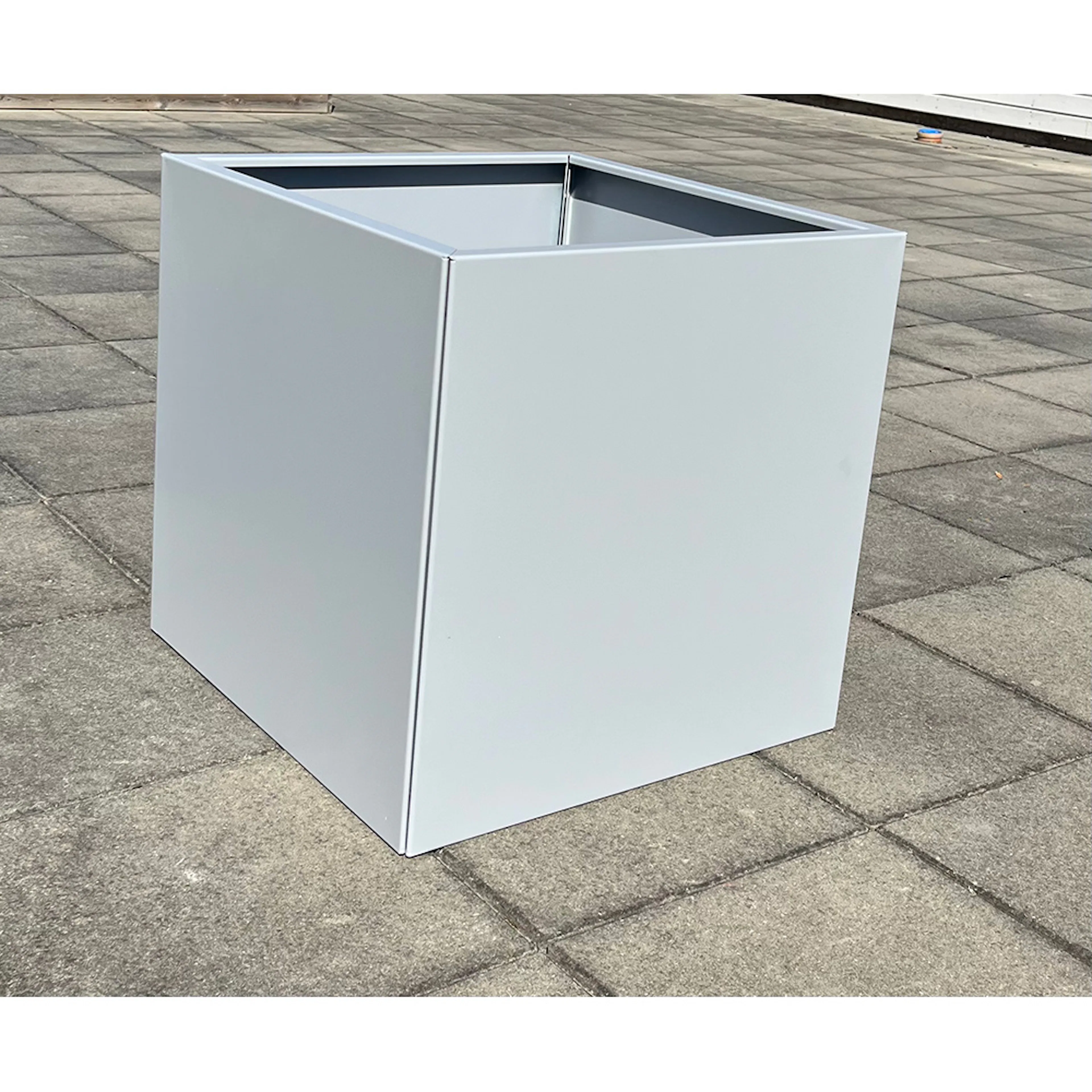 Kruka Recal Lackerad Grå