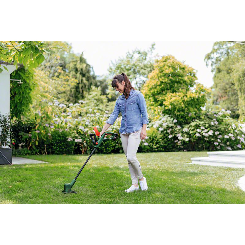 Grästrimmer Bosch Power Tools Easygrasscut med 2 st Batteri och Laddare