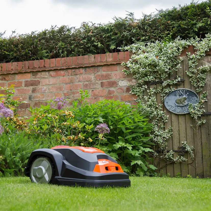 Yardforce Robotgräsklippare SA 900B ECO med APP