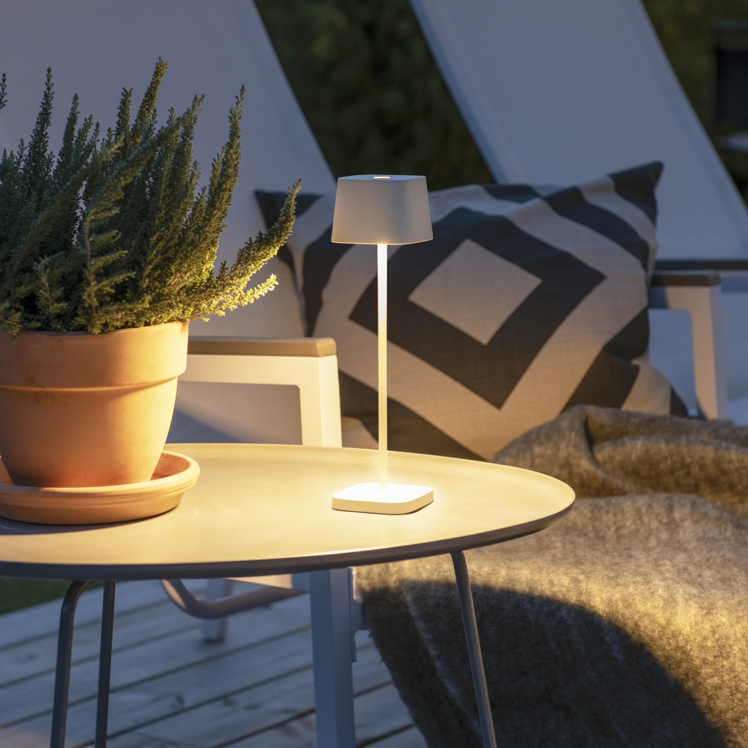 Portabel Lampa Gnosjö Konstsmide Capri Mini Bordslampa USB