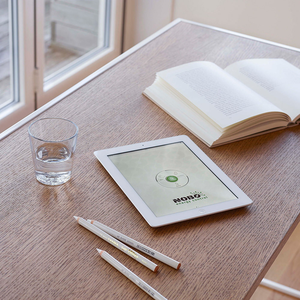 Central styrenhet Nobö Hub