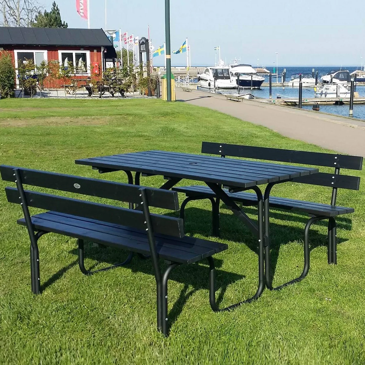 Svart