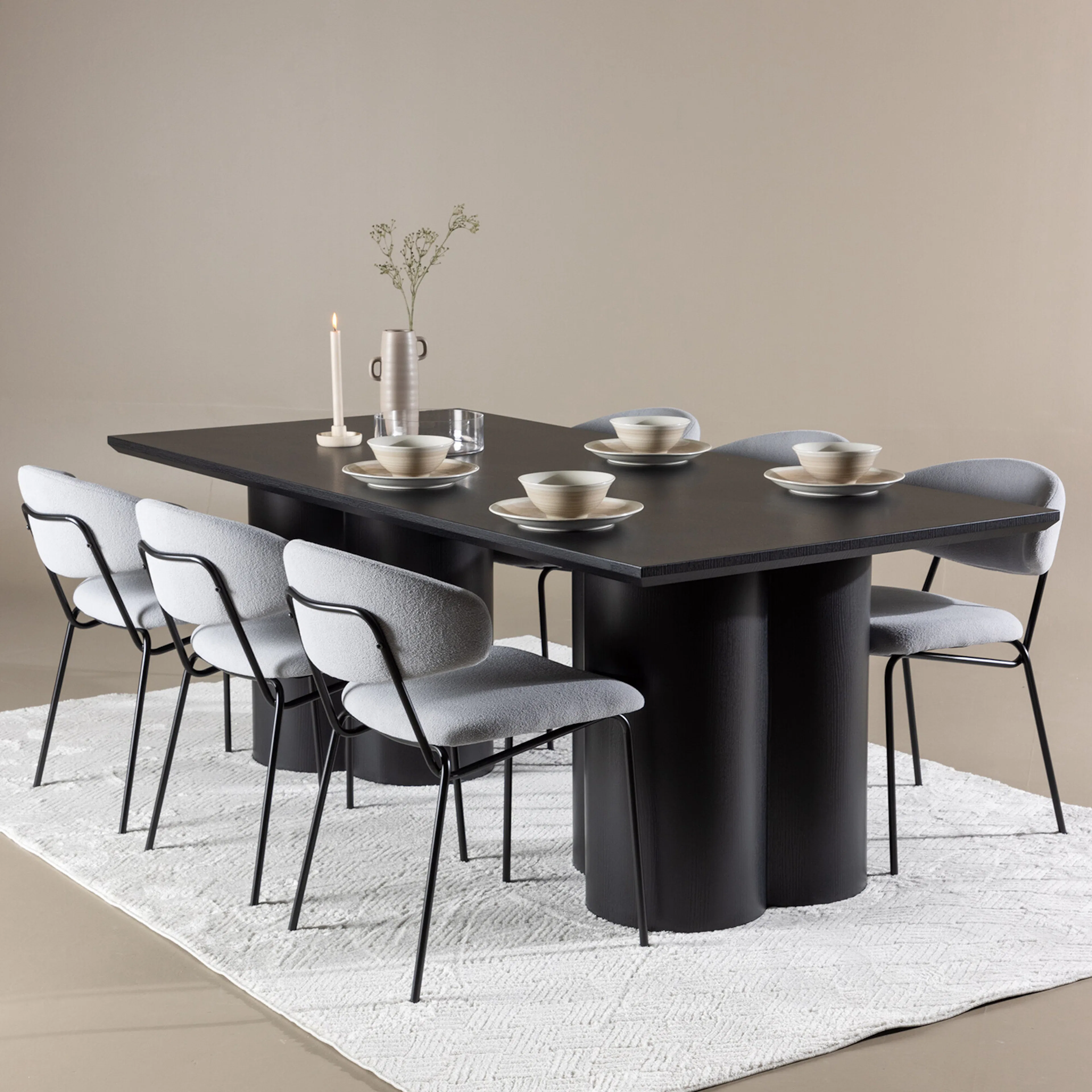 Matgrupp Venture Home Olivia 210 med 6 st Chico Stolar