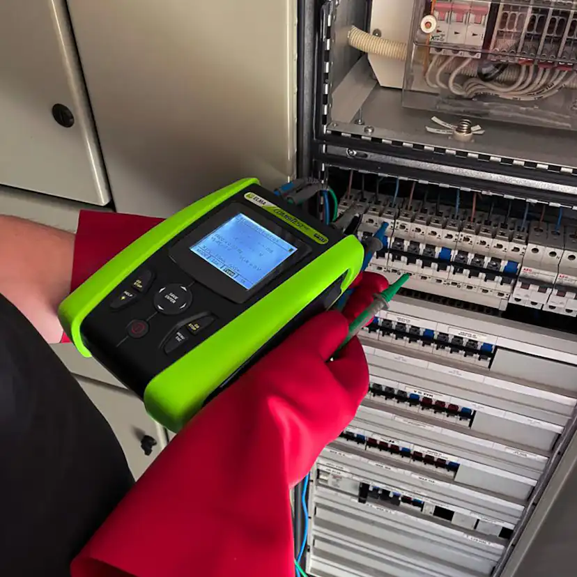 Installationstestare Elma Instruments Combitest 422