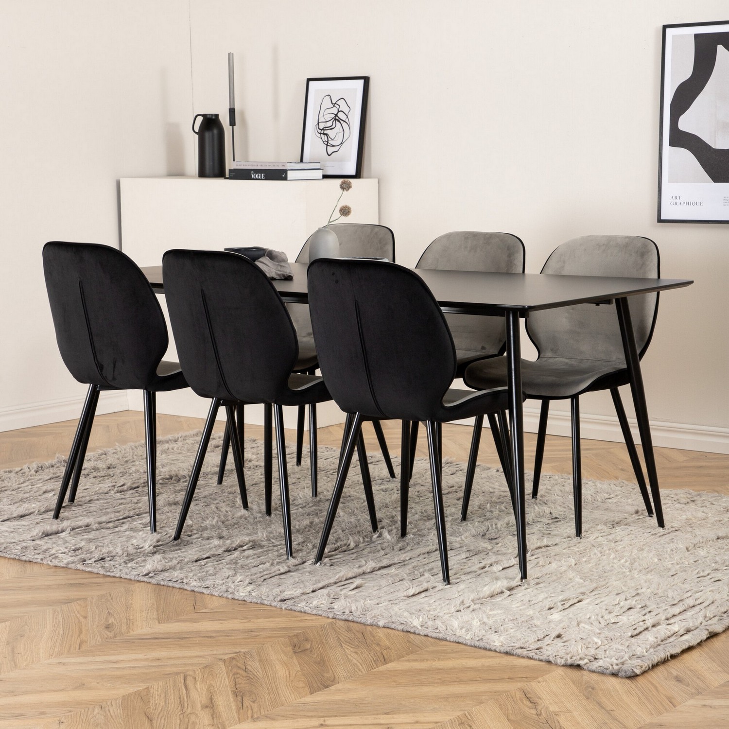 Matgrupp Venture Home Silvia med 6 Elisa Stolar Sammet
