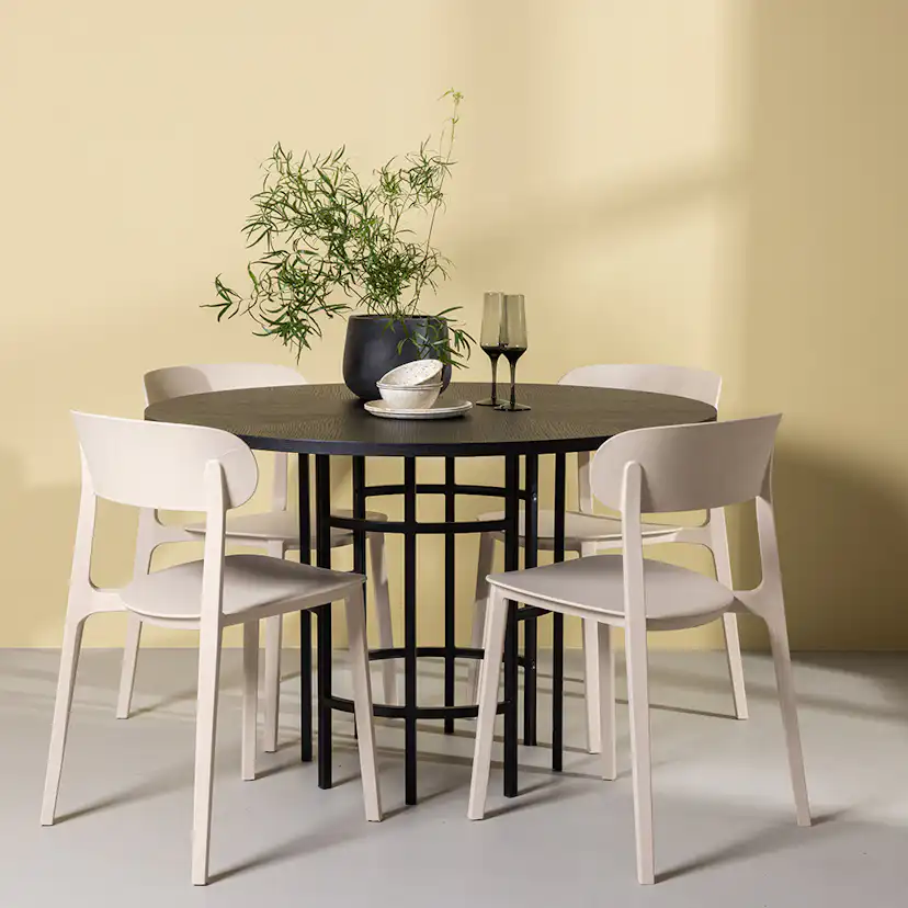 Matgrupp Venture Home Copenhagen Ø 115 cm med 4 Åstol Stolar