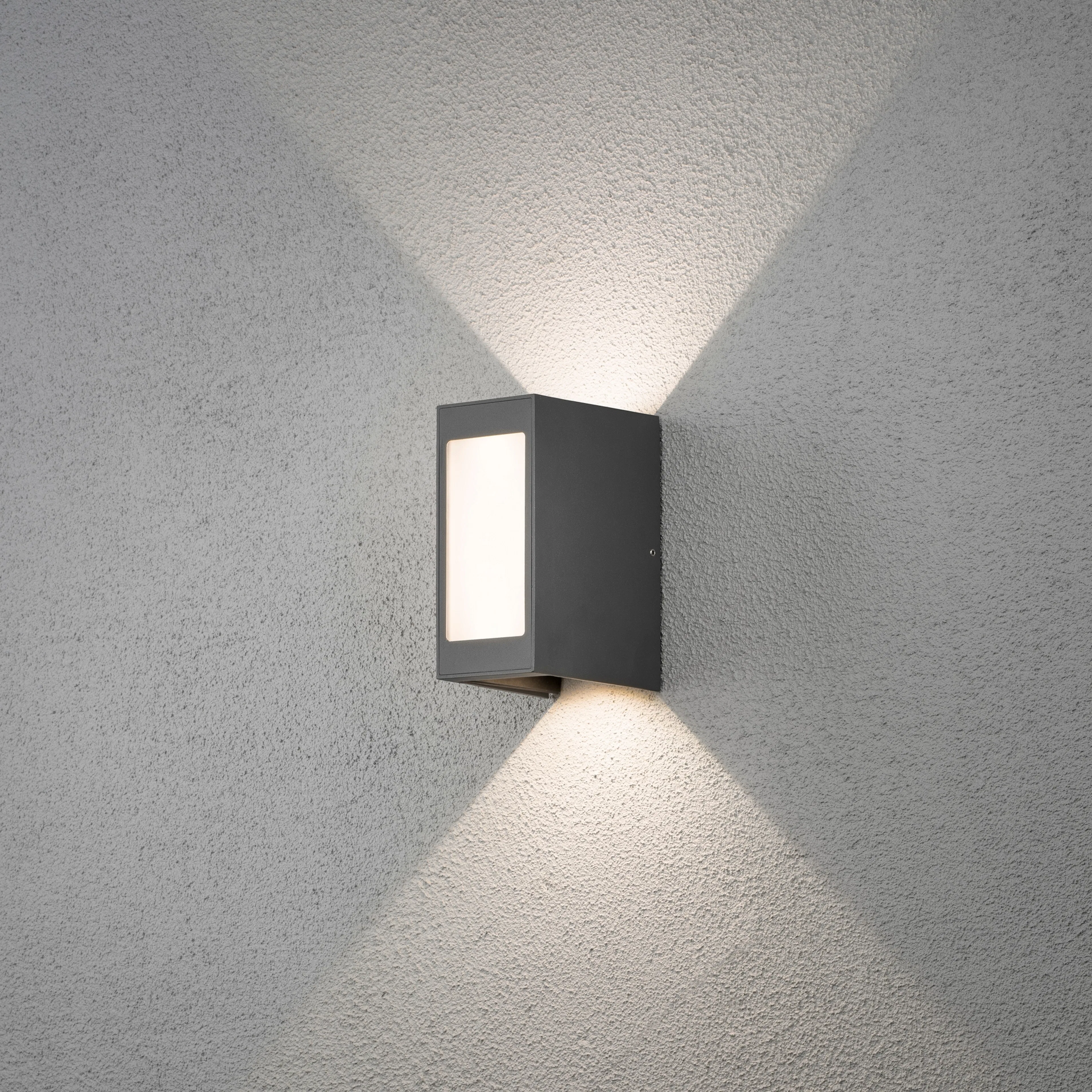 Vägglykta Gnosjö Konstsmide Cremona Upp/Ned/Fram 3X3W High Power LED