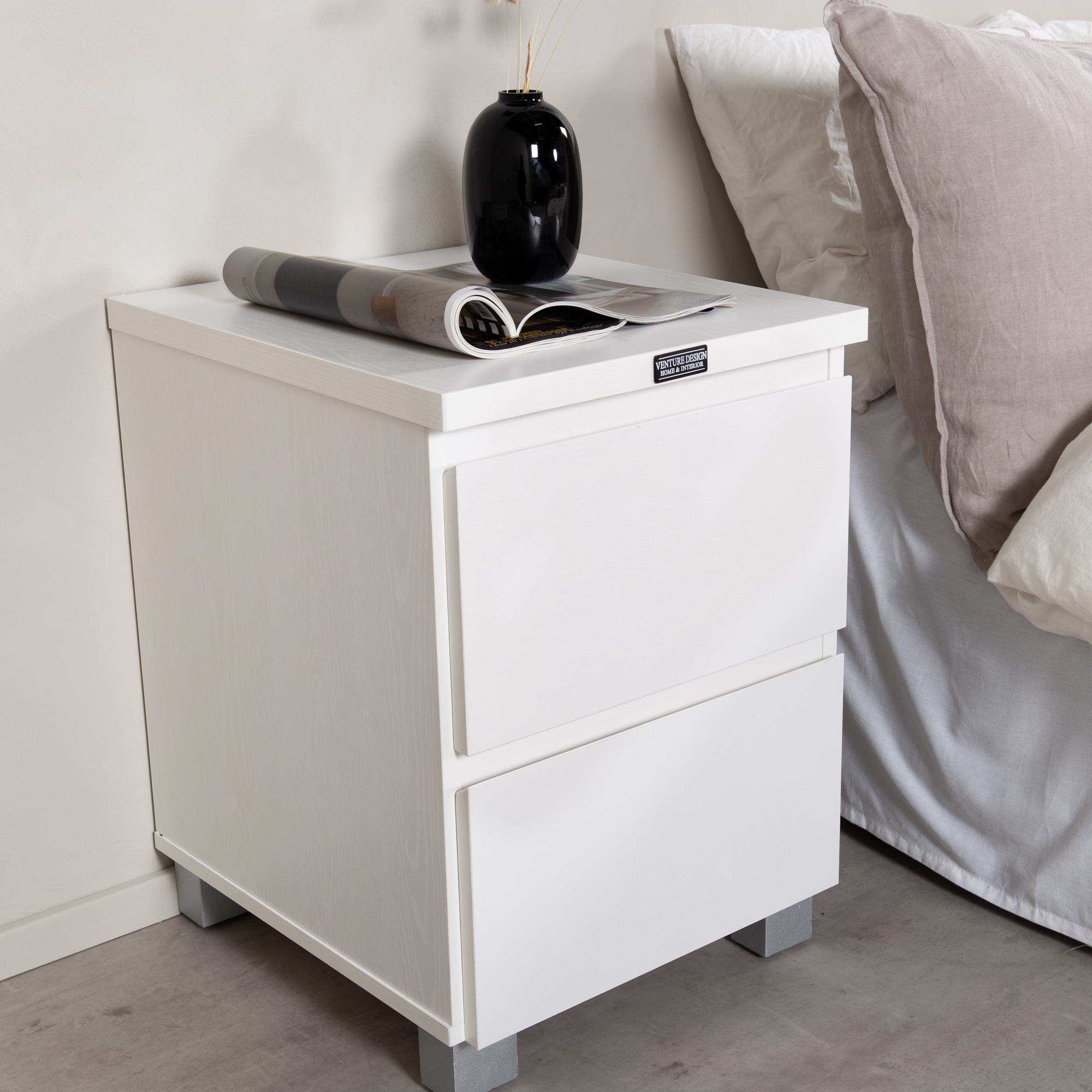 Sängbord Venture Home Linder