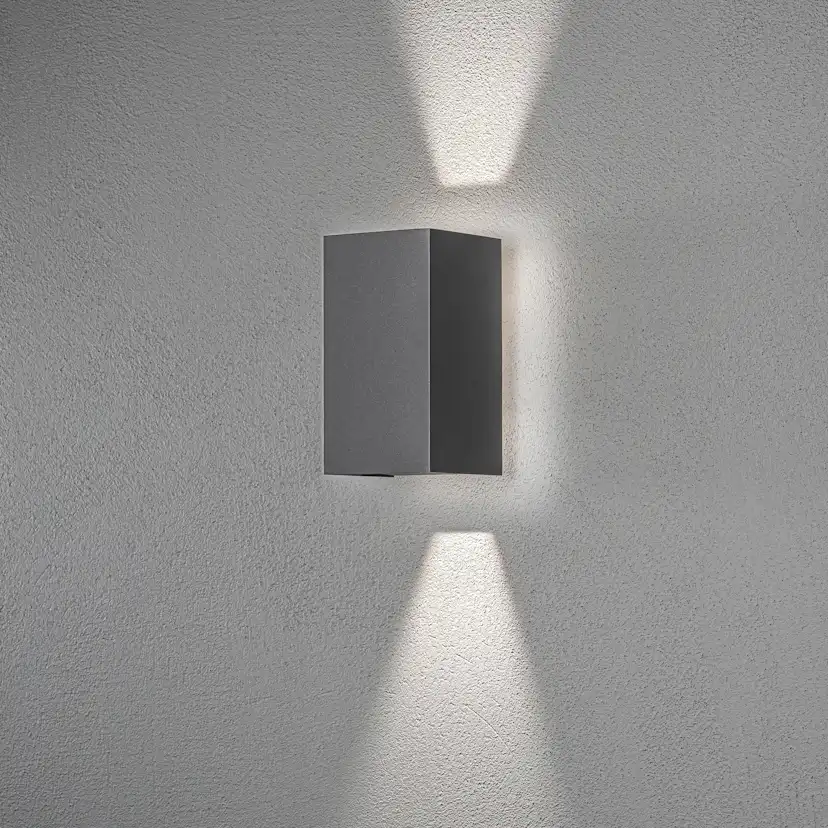 Vägglykta Gnosjö Konstsmide Cremona Upp/Ned/Bak 3X3W High Power LED