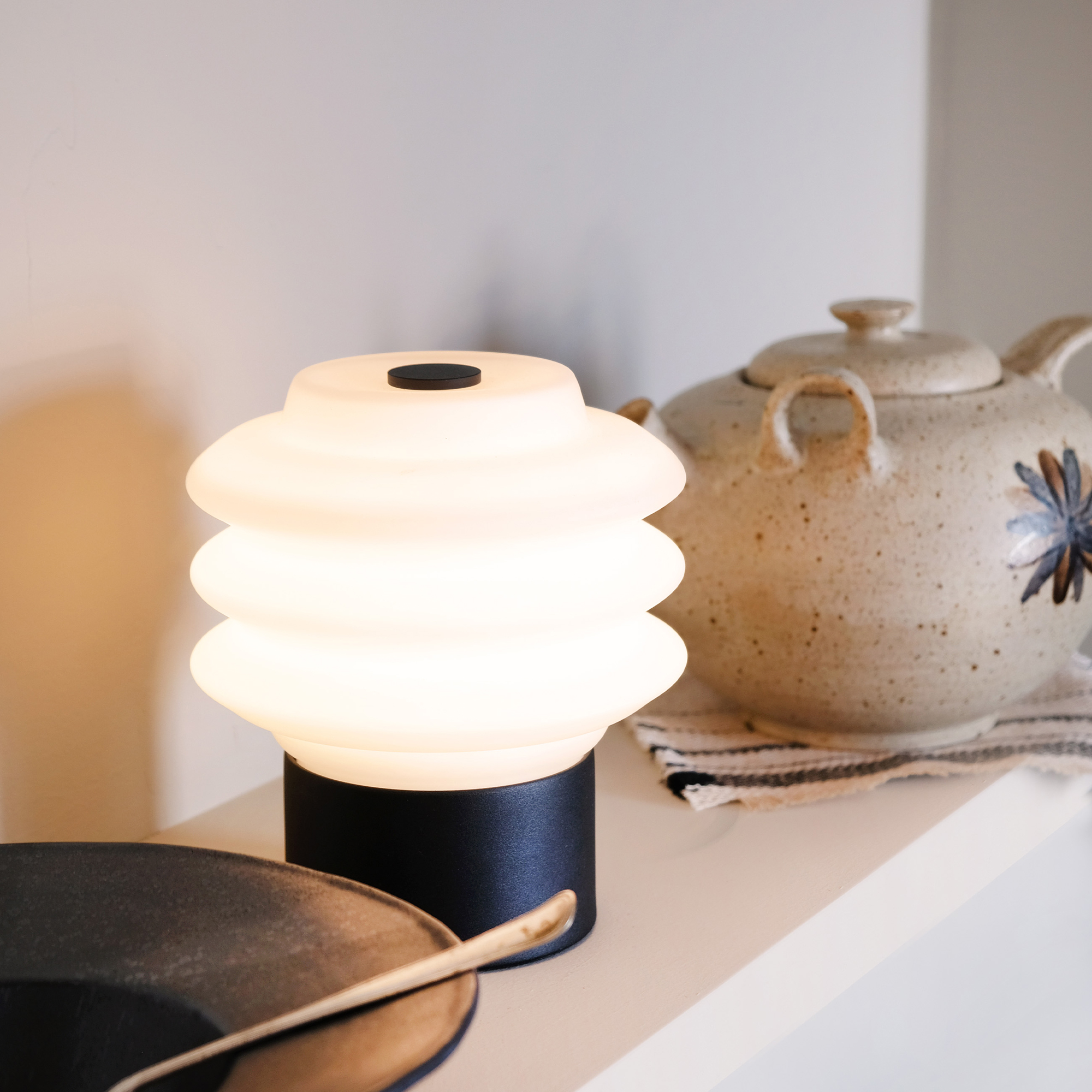Portabel Bordslampa Dyberg Larsen Diva LED Svart/Mässing
