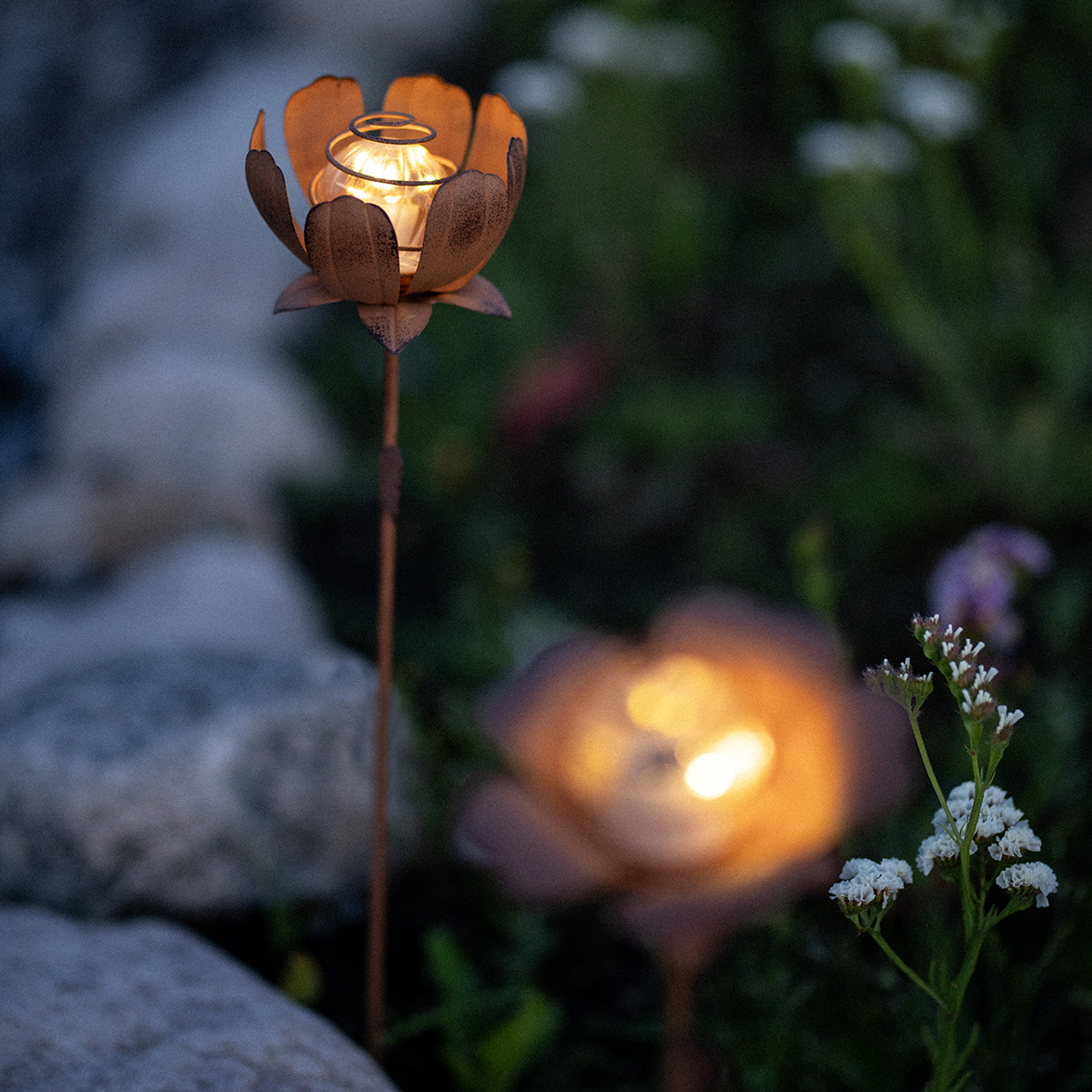 Solcellsdekoration Star Trading Oxida LED 2-pack Blommor