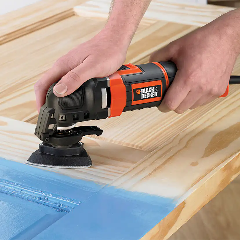 Multiverktyg Black+Decker 300 W