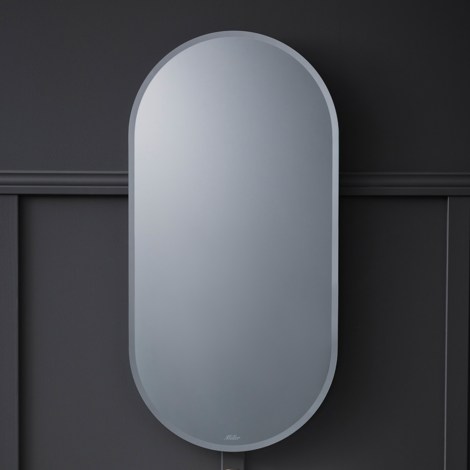 Badrumsspegel Miller Badrum Ambient DIM Classic Oval