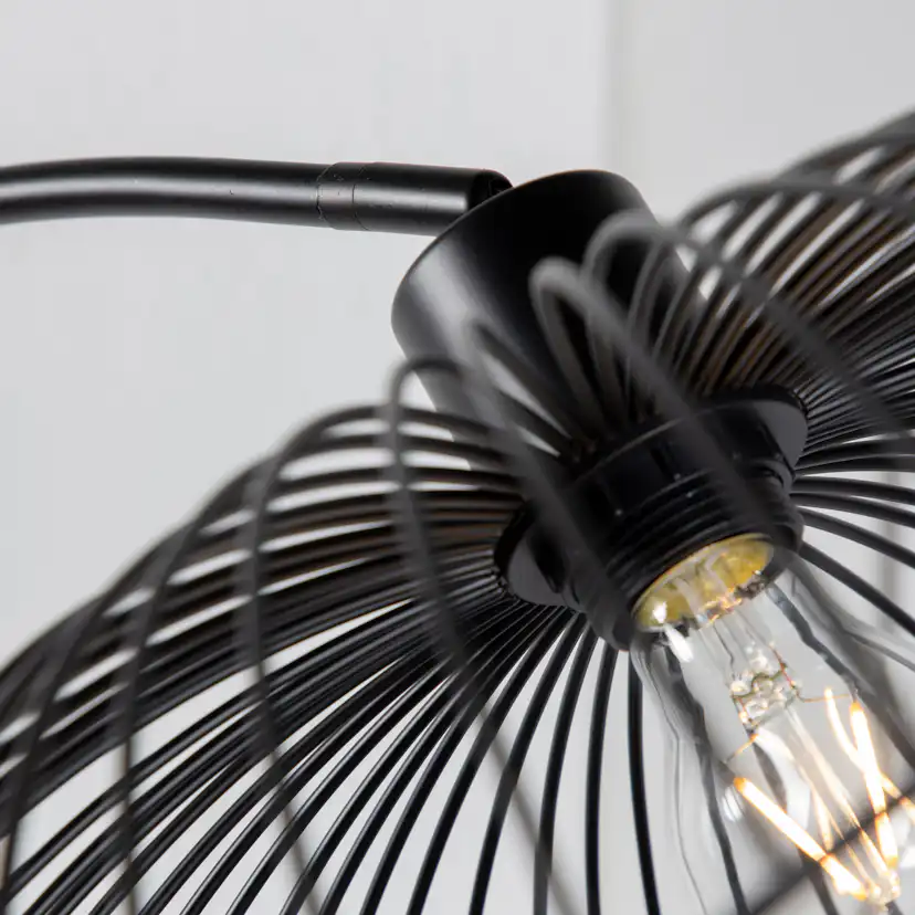 Golvlampa Venture Home Ellen