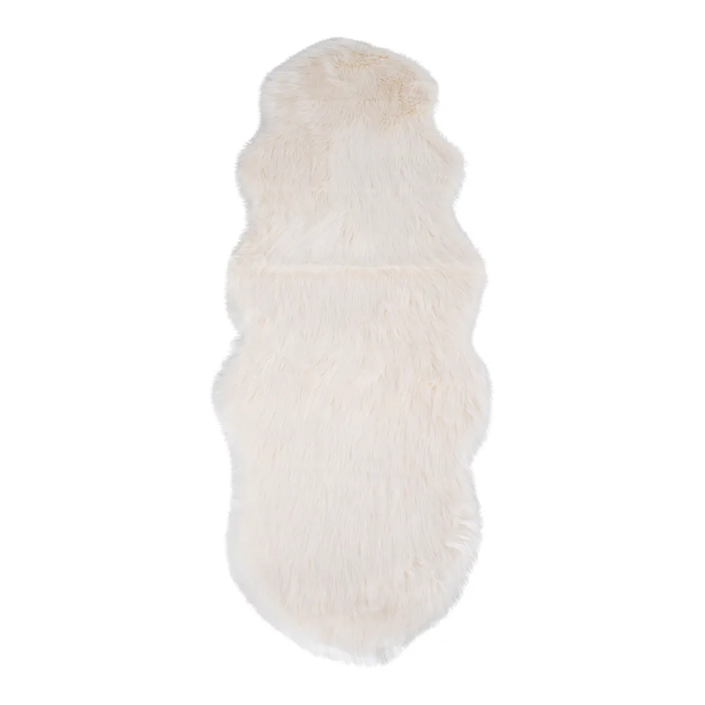 Konstfäll House Nordic Lambskin