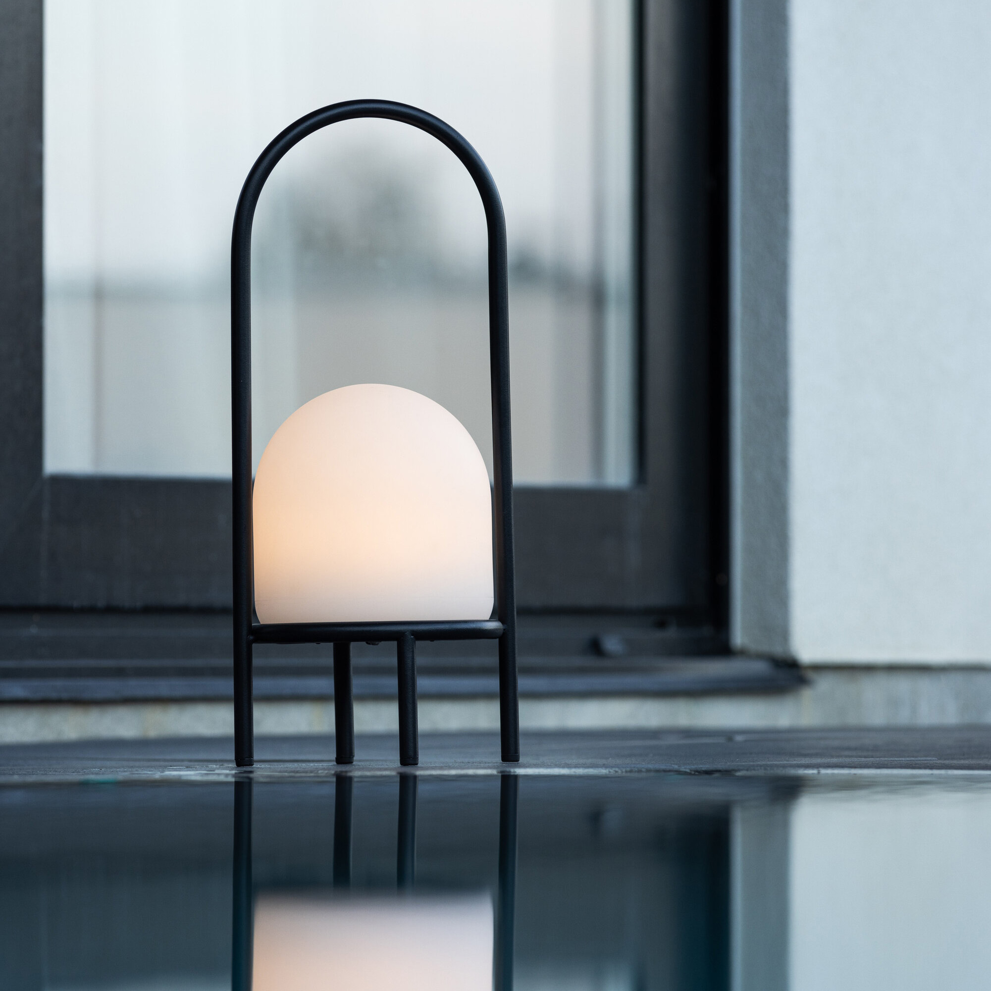 Bordslampa Venture Home Colie