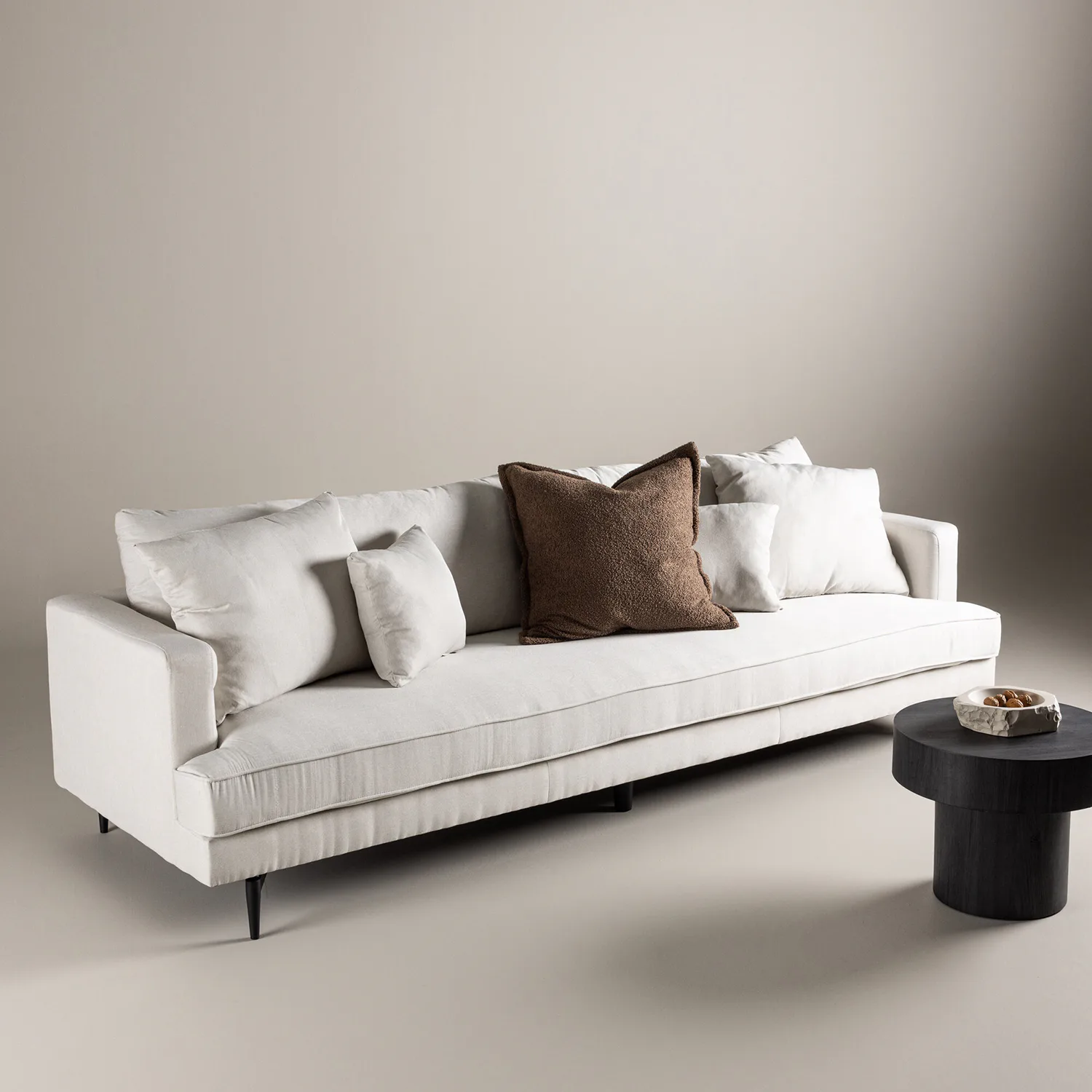 Sofia Sofa - Black / Beige Fabric / linen Beige