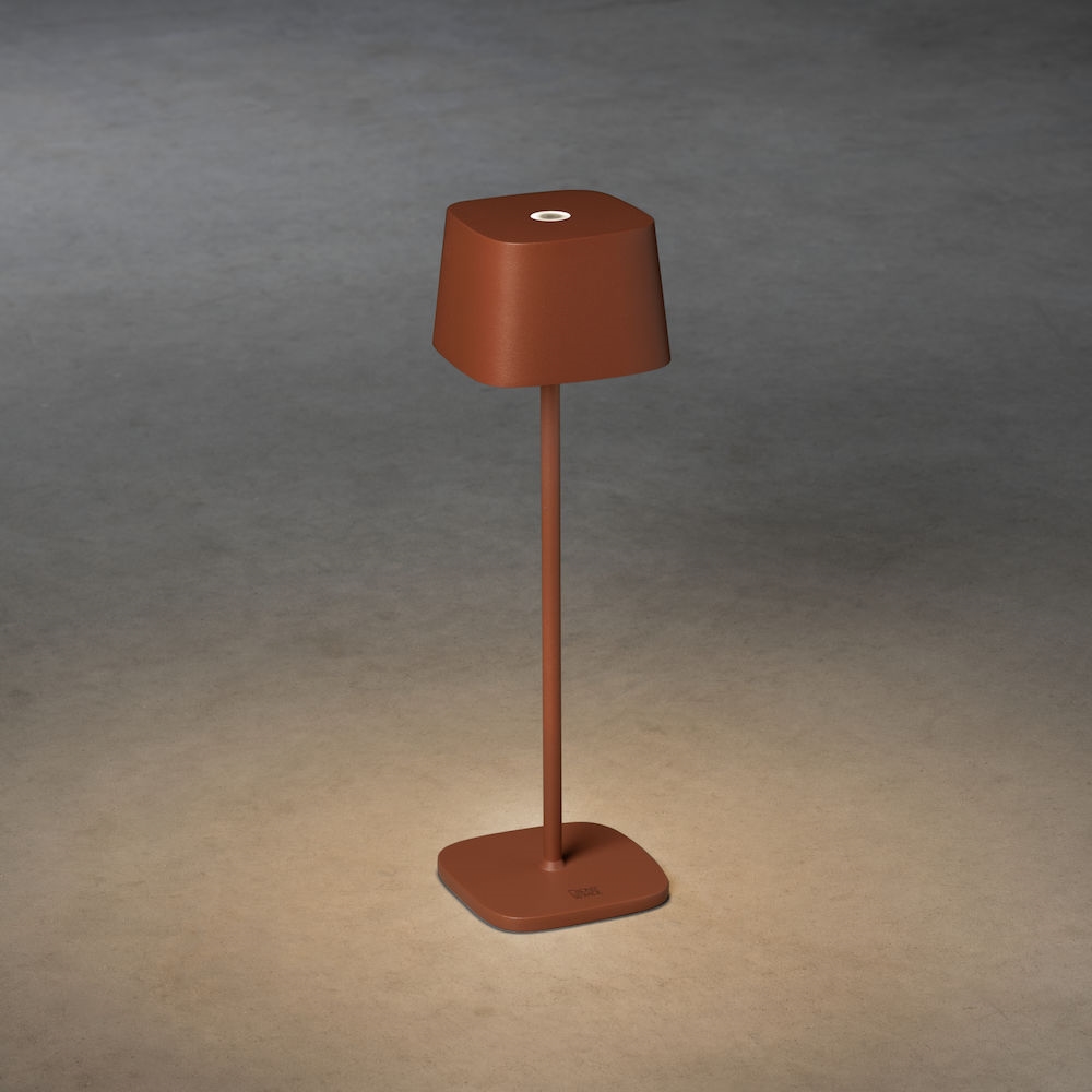 Capri bordslampa terrac. USB Terracotta