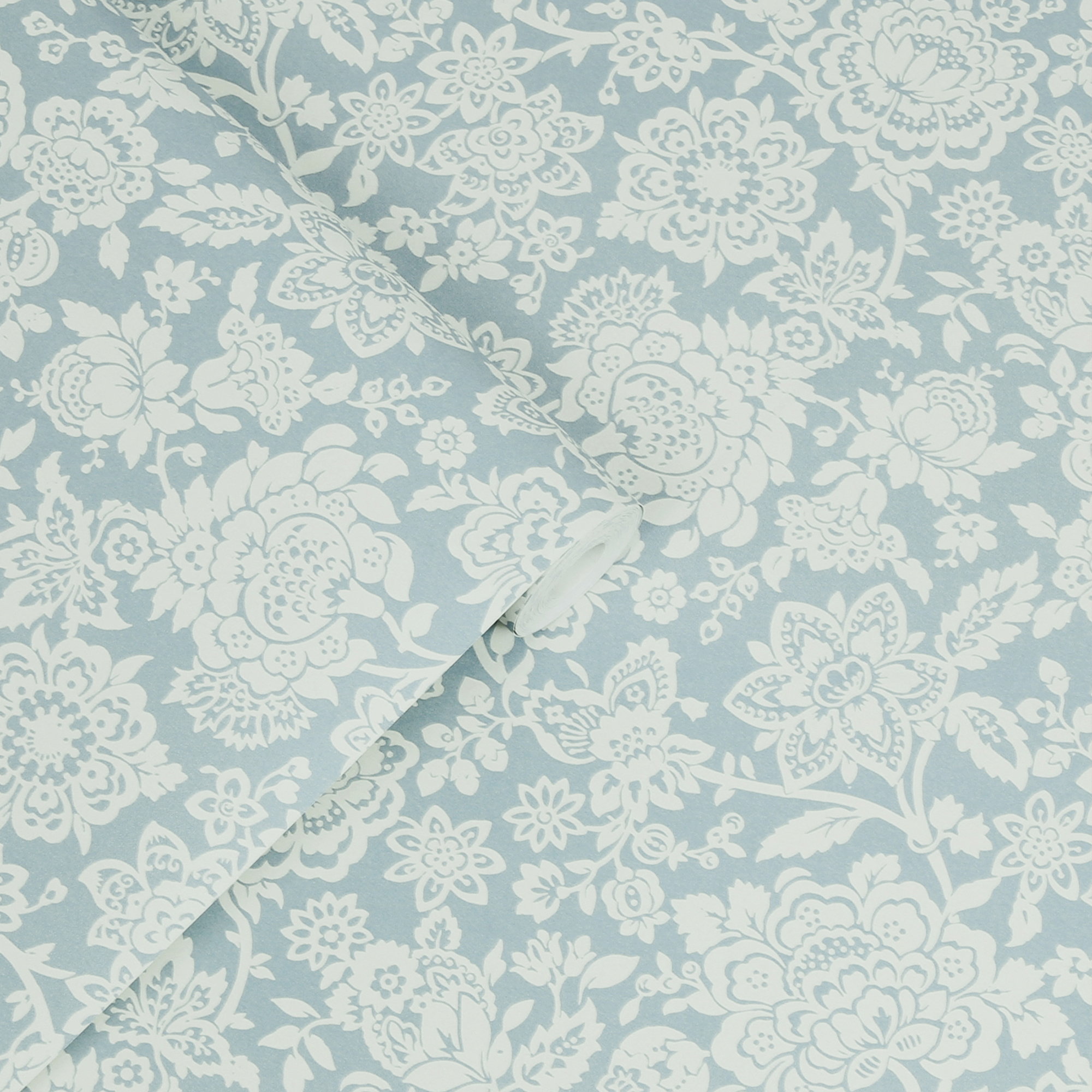 Tapet Laura Ashley Trailing Laurissa Pale Seaspray Blå 121073