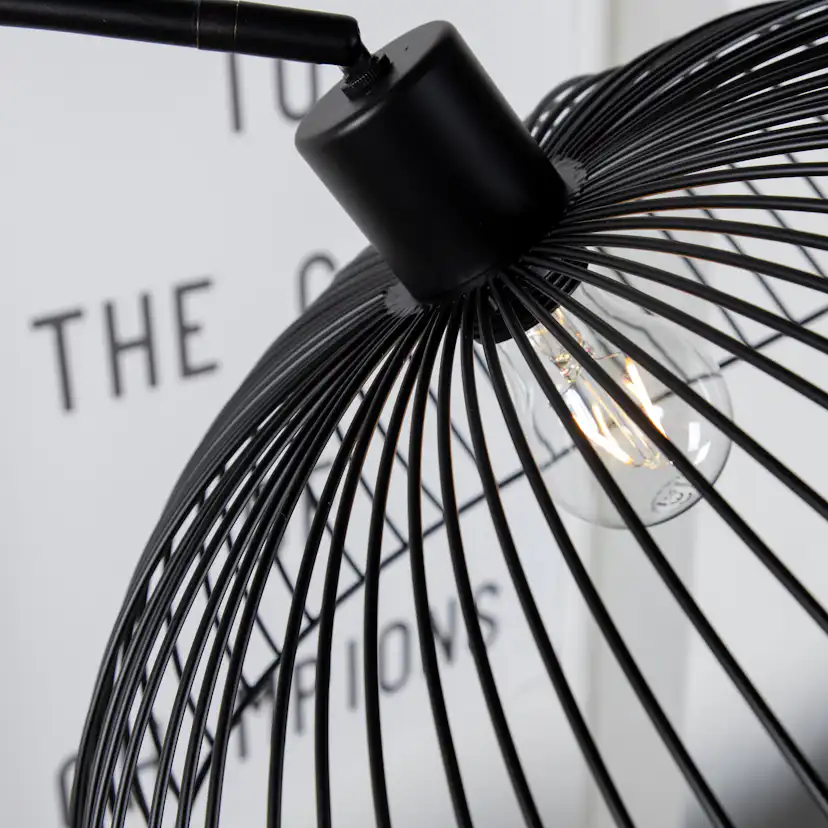 Golvlampa Venture Home Ellen