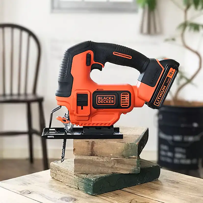 Sticksåg Black & Decker BDCJS18 18V 1 5Ah Batteri