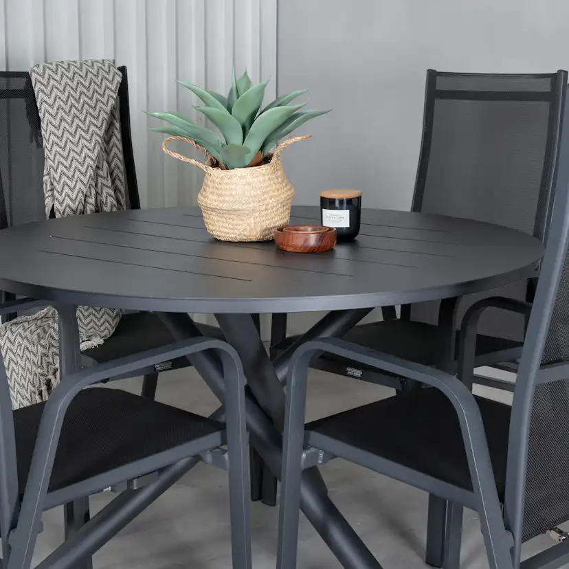 Alma Dining Table - Black Alu - ø120cm+Copacabana Recliner C Svart