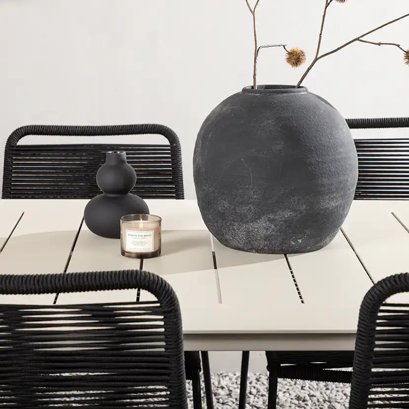 Matgrupp Venture Home Lina med 6 Lindos Stolar