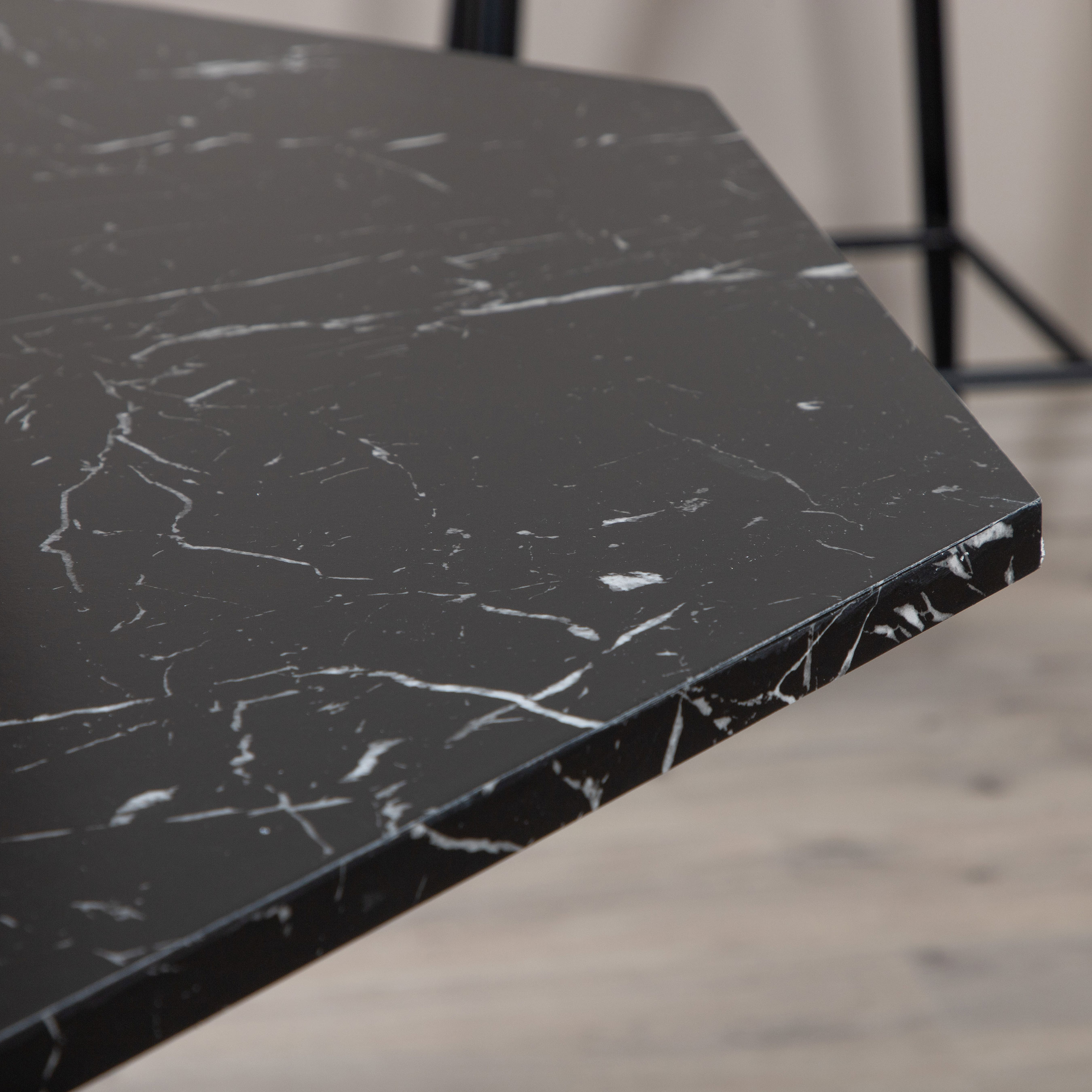 Matbord Venture Home Marbs