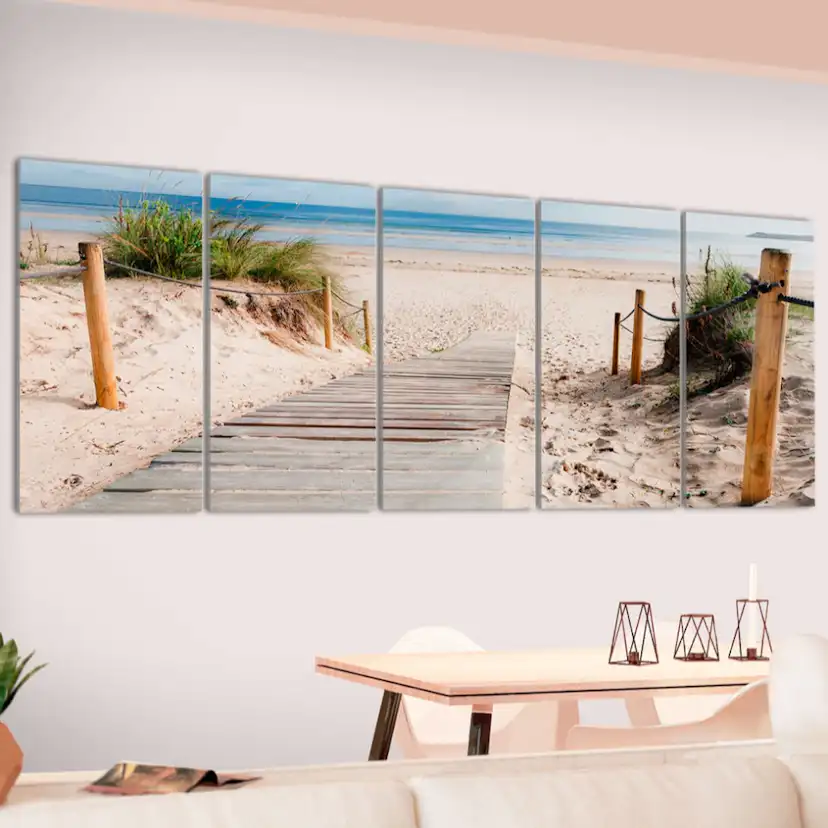 Tavla Arkiio Beach After Rain