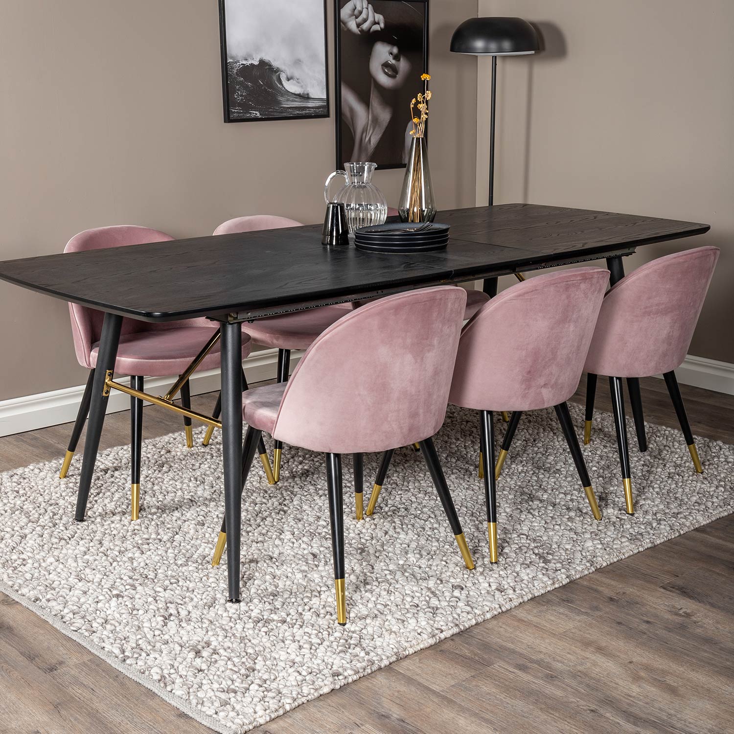 Matgrupp Venture Home Gold med 6 Velvet Stolar