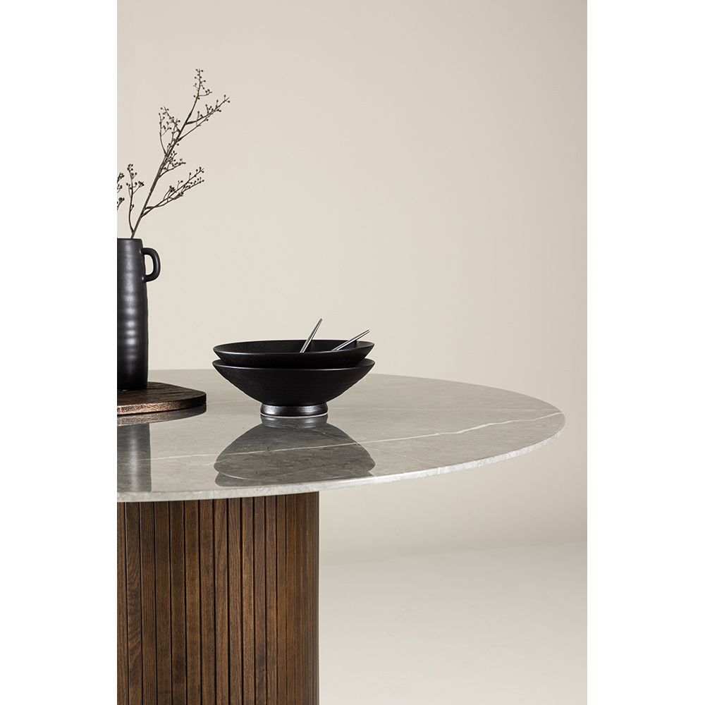 Matbord Vind Härön