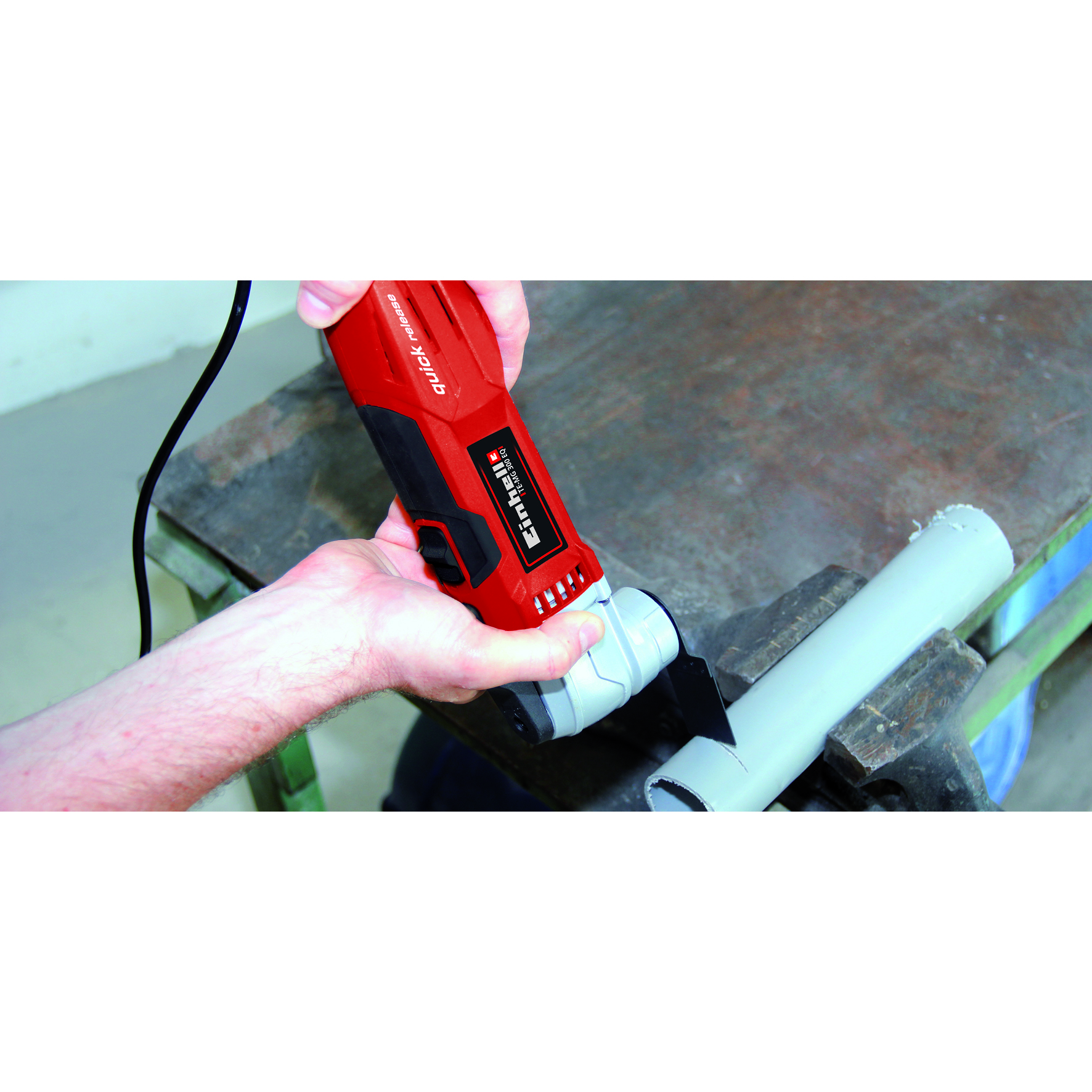 Multiverktyg Einhell TE-MG 300 E med tillbehörskit