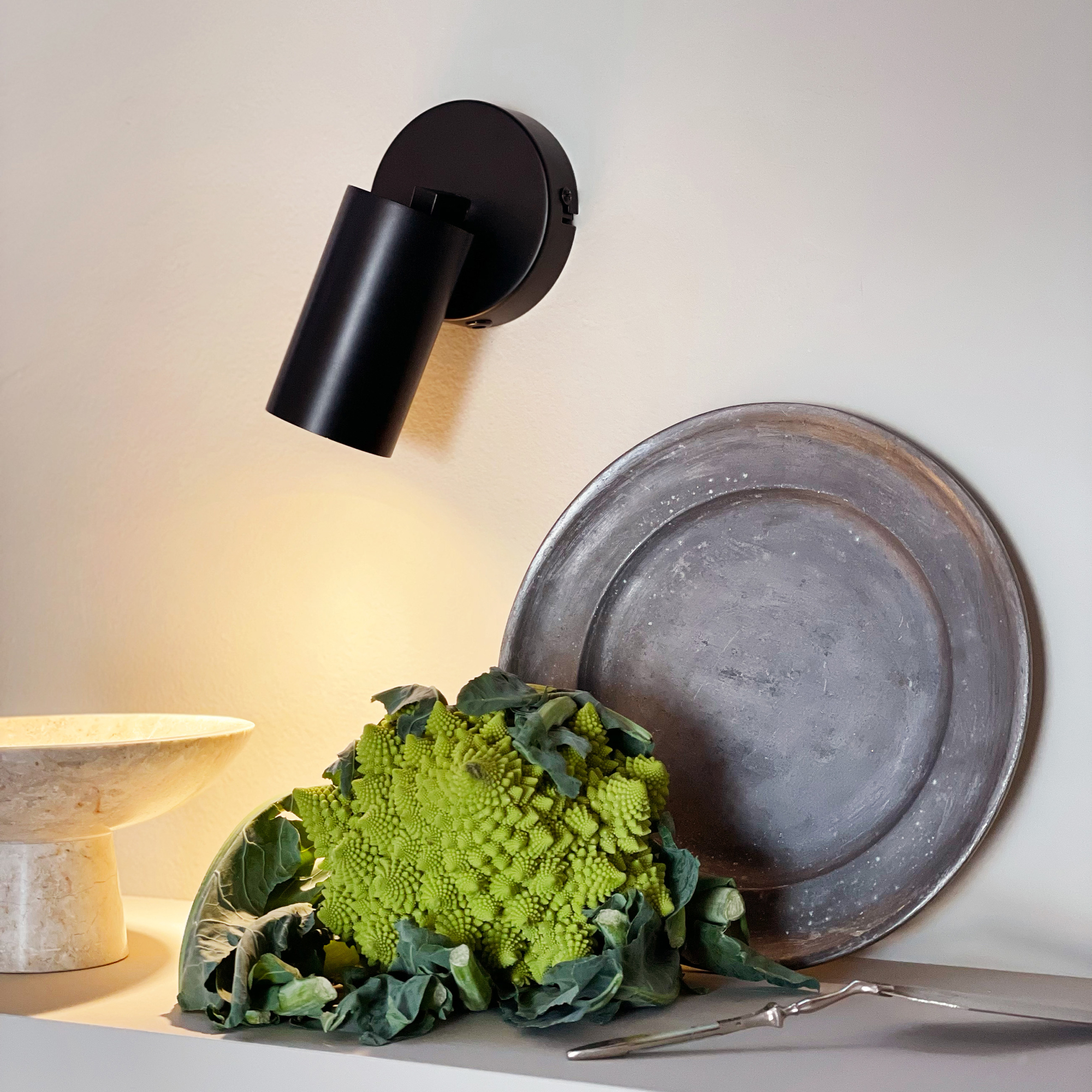 Vägglampa Dyberg Larsen Modern Spotlight