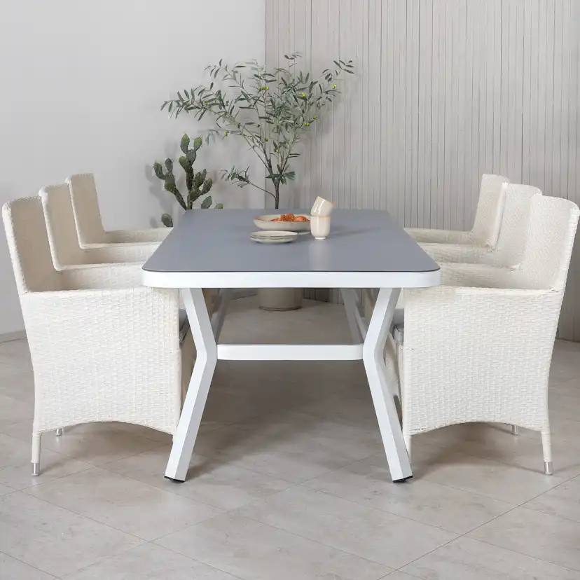 Matgrupp Venture Home Virya med 6 Malin Karmstolar