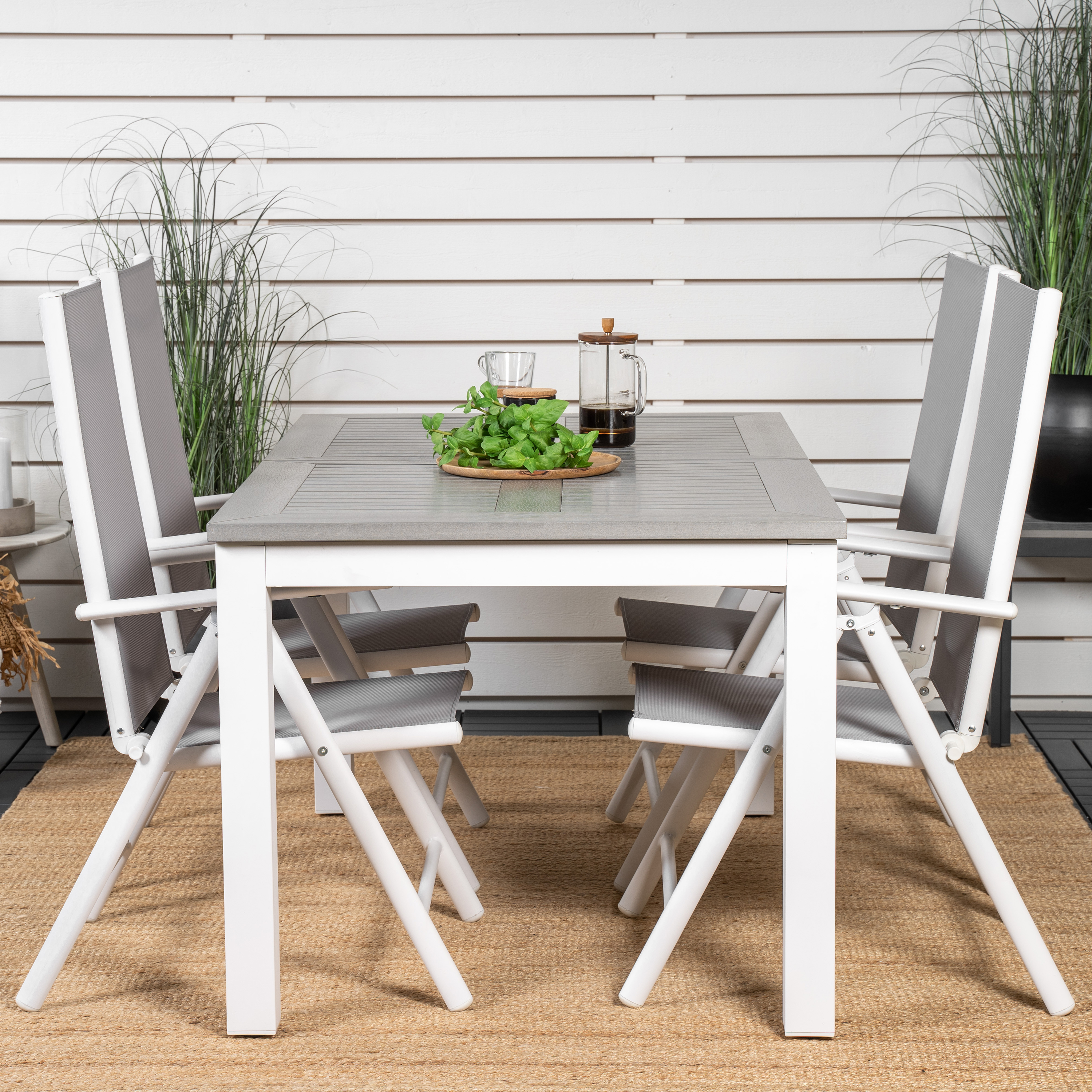 Matgrupp Venture Home Aleyna 160/240 med 4 Bront Matstolar