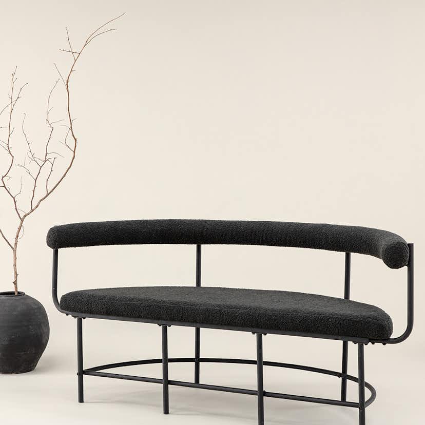 Sittbänk Vind Stallhagen x Josefin Lustig Svart Bänk med Ryggstöd Boucle/Stål 165 cm