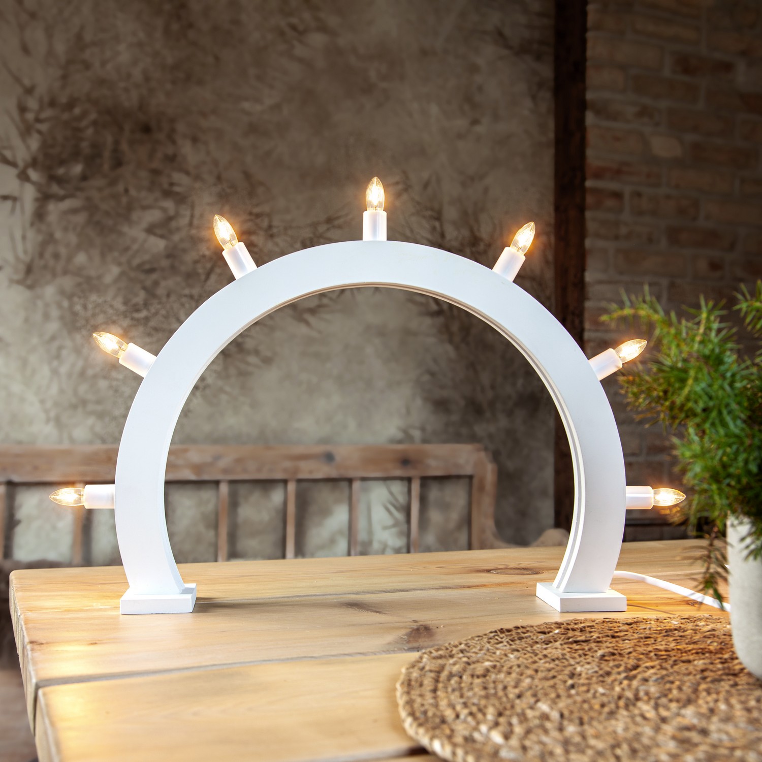 Ljusstake Star Trading Crisp