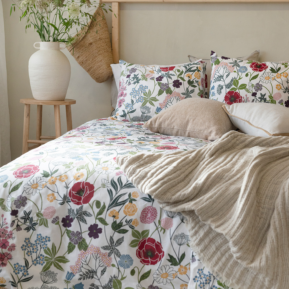 Påslakanset Borganäs of Sweden Midsommar