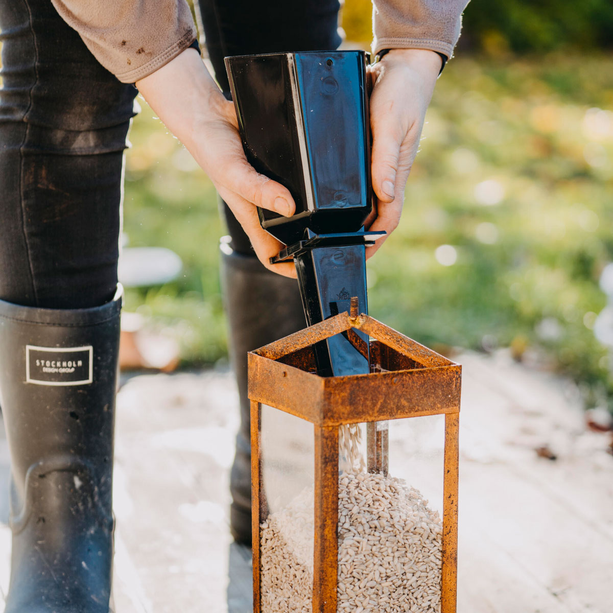 Skopa Nelson Garden för Foder