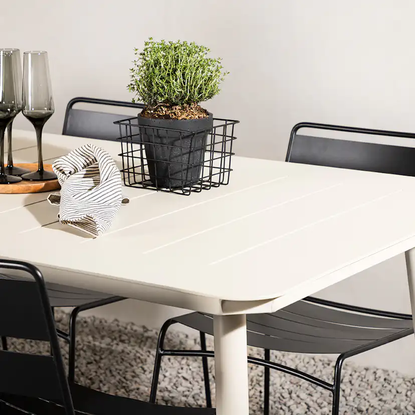 Matgrupp Venture Home Lina med 6 Lina Stolar