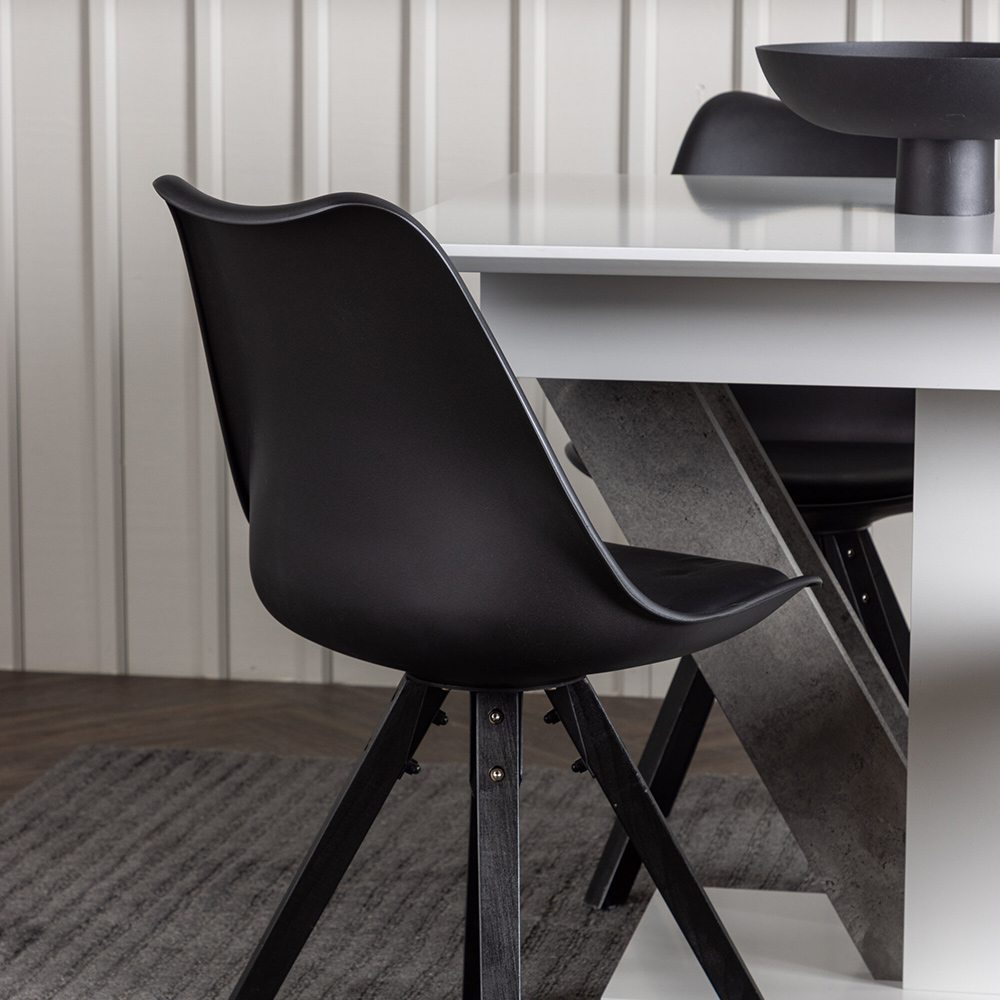 Matgrupp Venture Home Disa med 4 Zeno Stolar