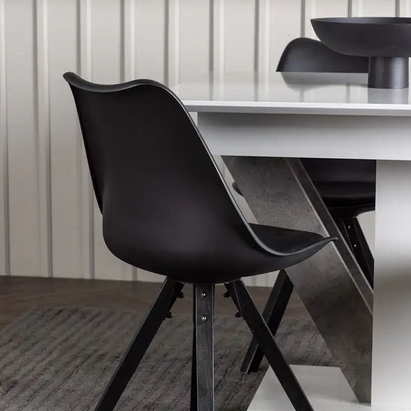 Matgrupp Venture Home Disa med 4 Zeno Stolar
