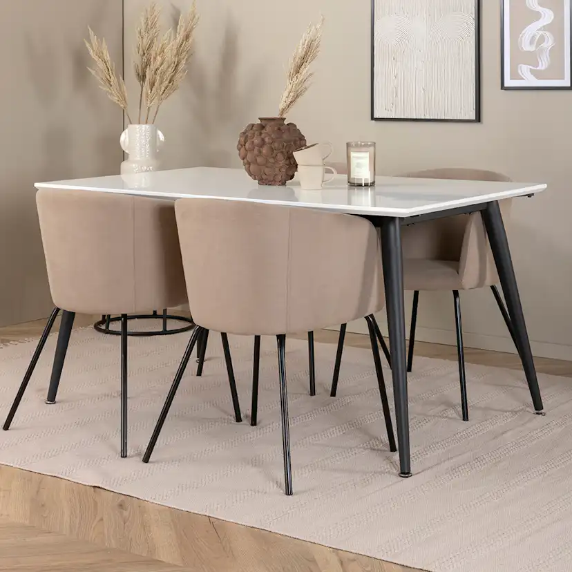 Matgrupp Venture Home Jolie med 4 Bergen Stolar Polyesterlinen
