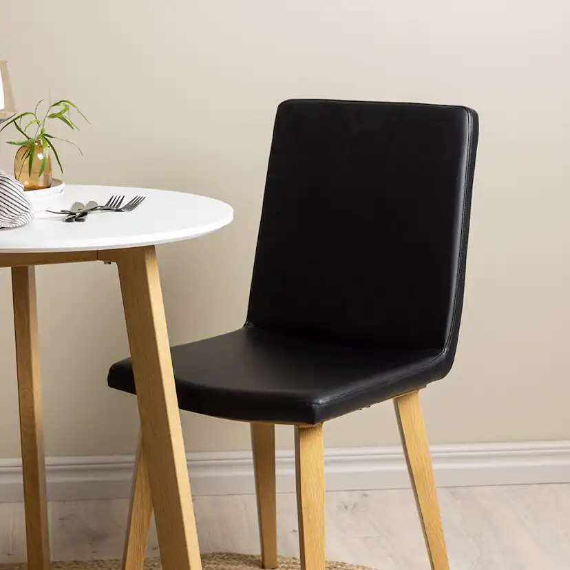 Matgrupp Venture Home Leonora Ø65 cm med 2 st Today stolar