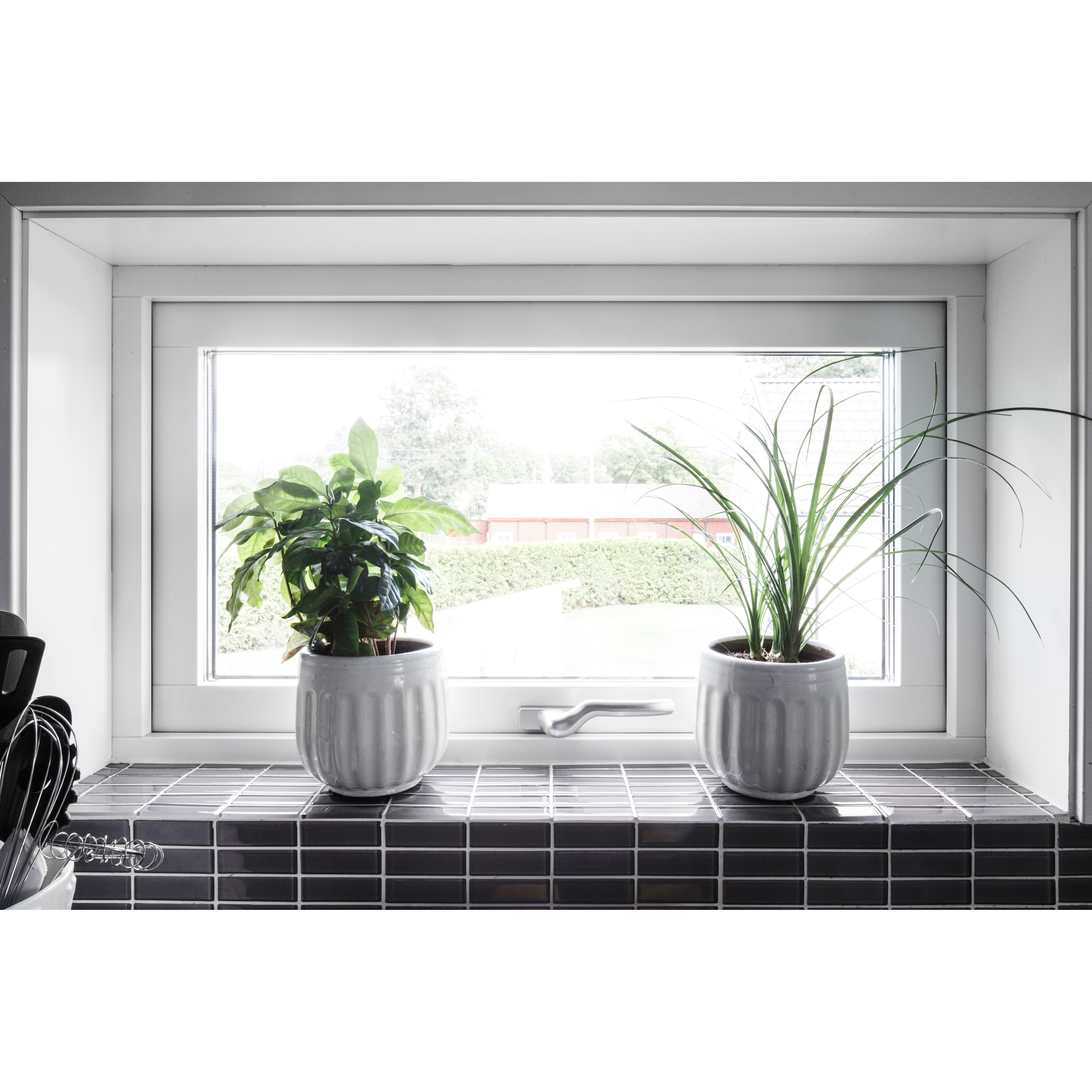 Överkantshängt Fönster Outline 3-Glas Aluminium