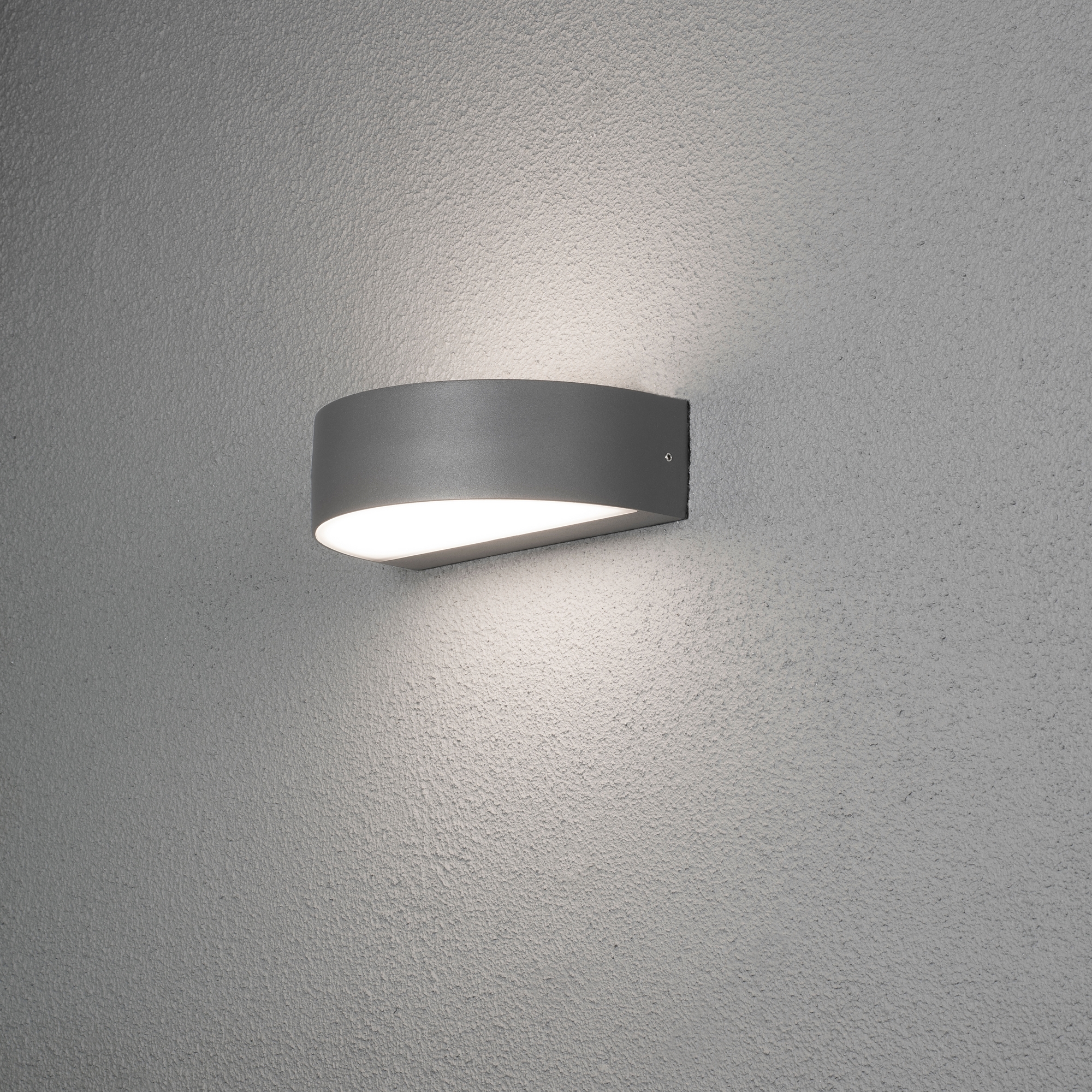 Vägglykta Gnosjö Konstsmide Monza LED 2X4 5W med Husnummer