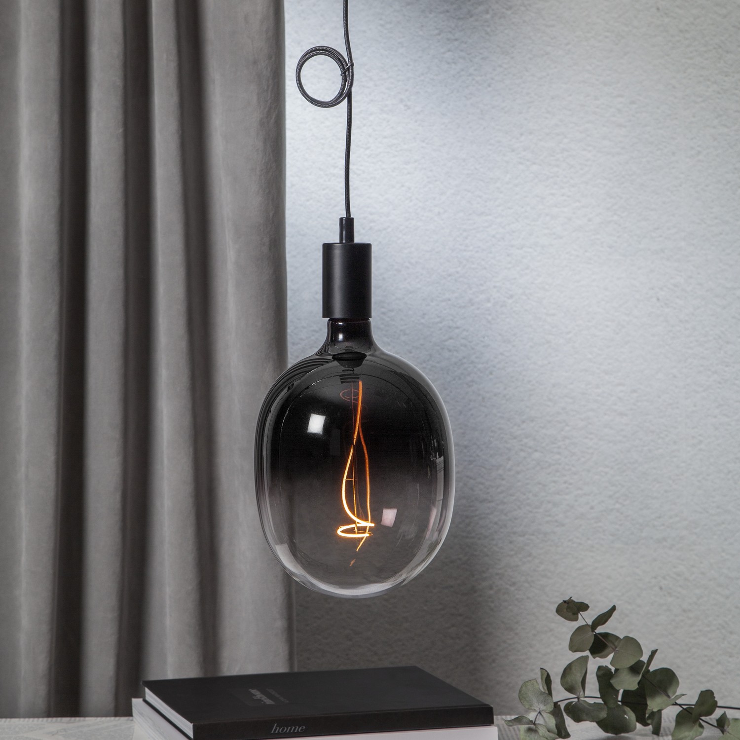 LED-Lampa Star Trading ColourMix E27 C150