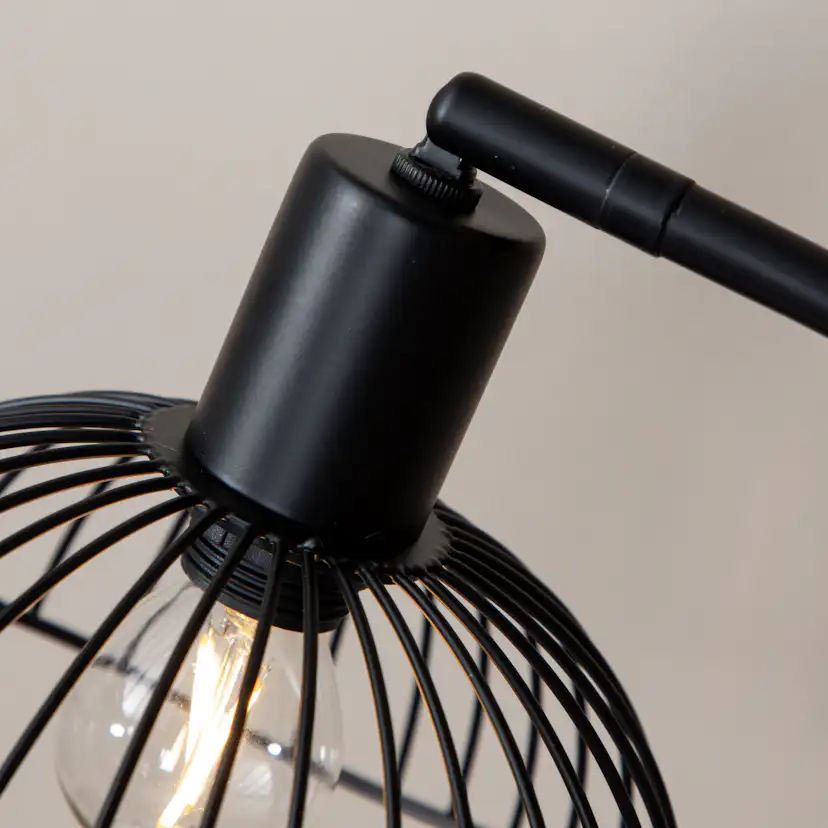 Bordslampa Venture Home Elsa